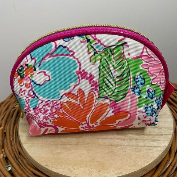 Lilly Pulitzer for Target, Round‎ Top Travel Clutch Bag "Nosey Posie" Print, NEW - Picture 2 of 5